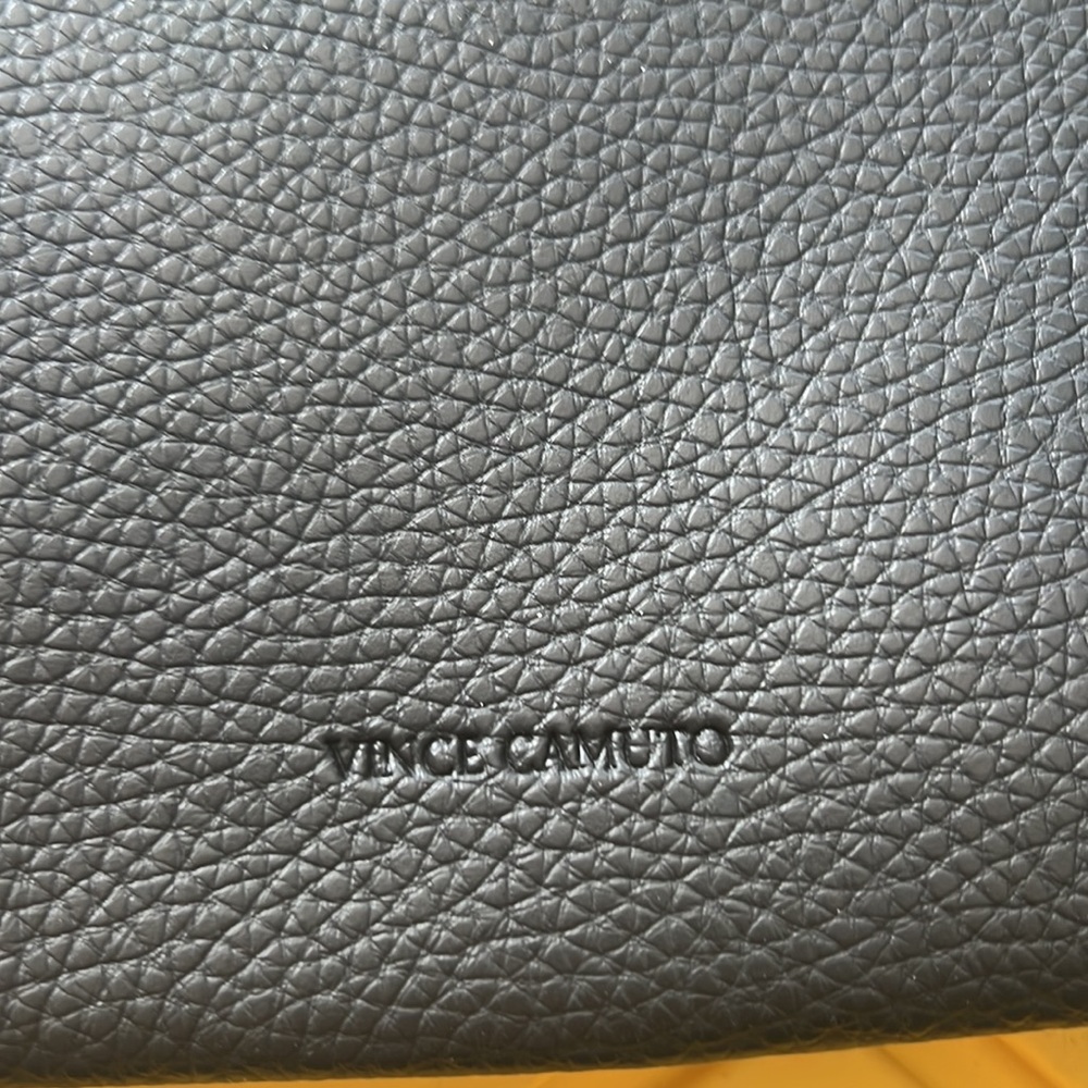 Beautiful Bag !! - Picture 4 of 4